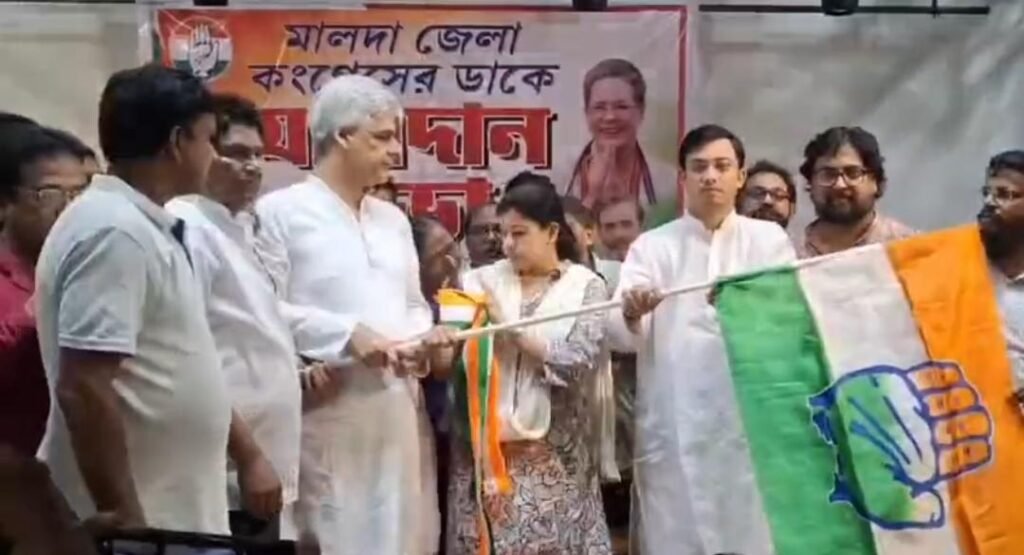 মালদা কংগ্রেসে নতুন সমীকরণ, যোগদান প্রসেনজিতের